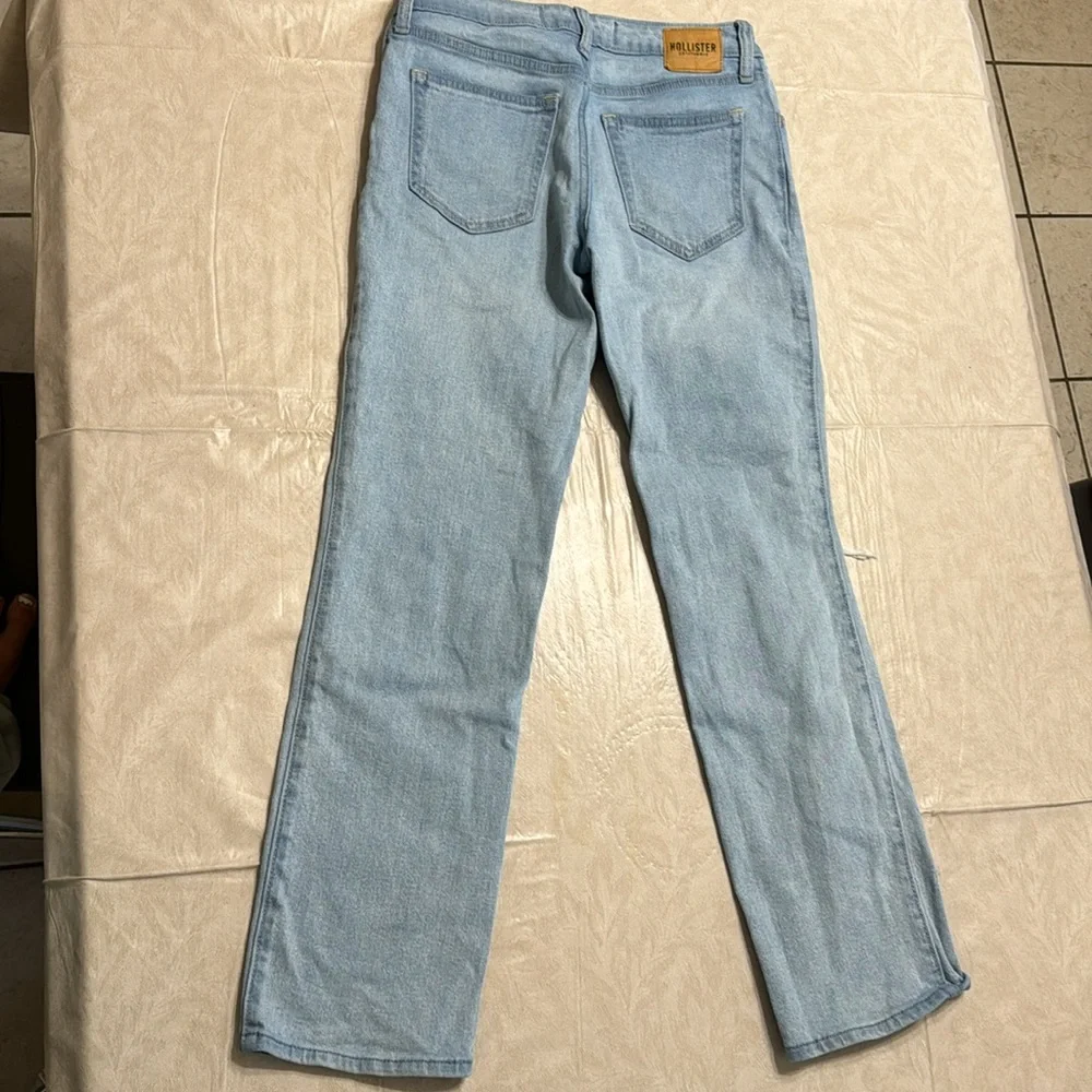 Hollister jeans - Picture 2 of 2